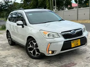 Subaru Forester 2014 Pearl