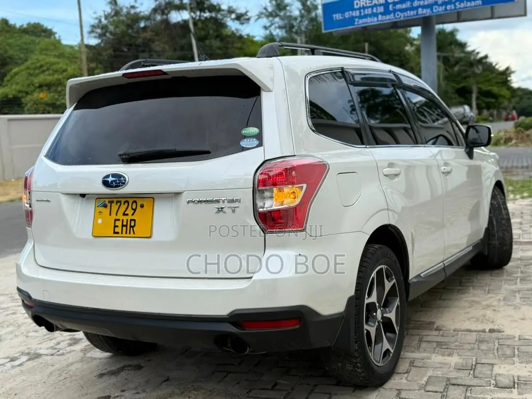 Subaru Forester 2014 Pearl