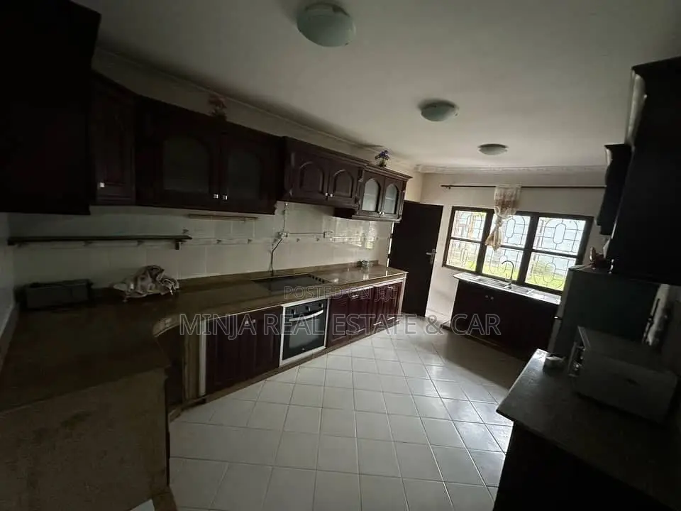 6bdrm House in Mbezi Beach for rent