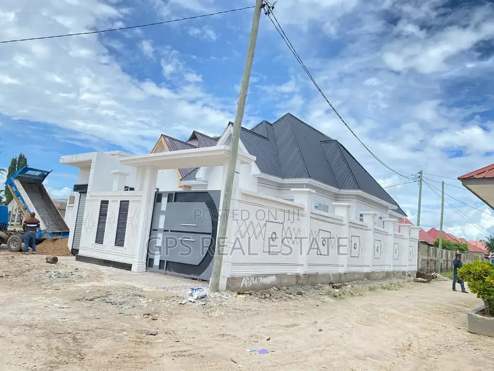 3bdrm House in Chamazi, Temeke for sale