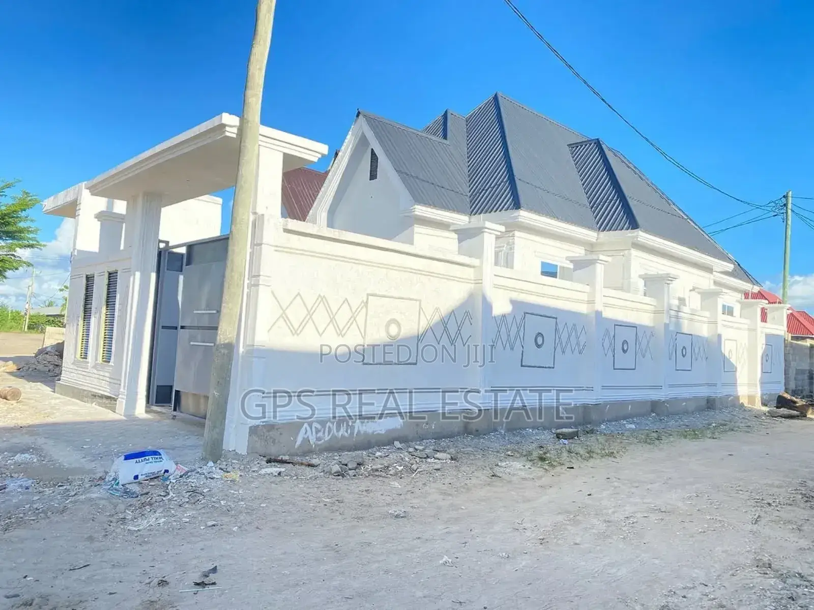 3bdrm House in Chamazi, Temeke for sale