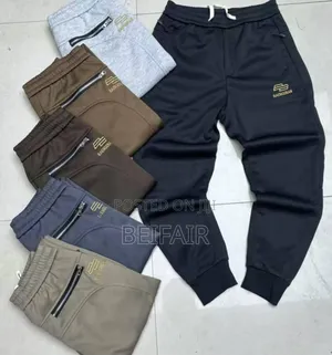 Suruali Track Suit