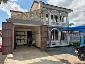 4bdrm House in Mikocheni B for sale