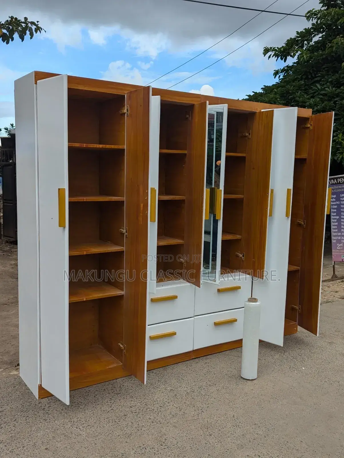 Luxurious Wardrobes Milango Nane