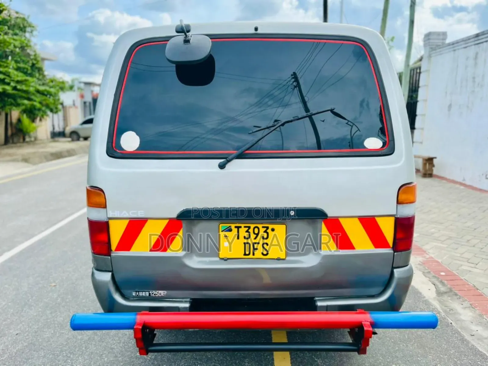 Toyota HiAce 2006 Silver