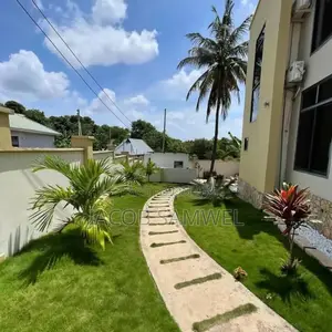 5bdrm House in Salasala, Kinondoni for rent
