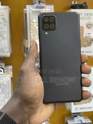 Samsung Galaxy A12 64 GB Black