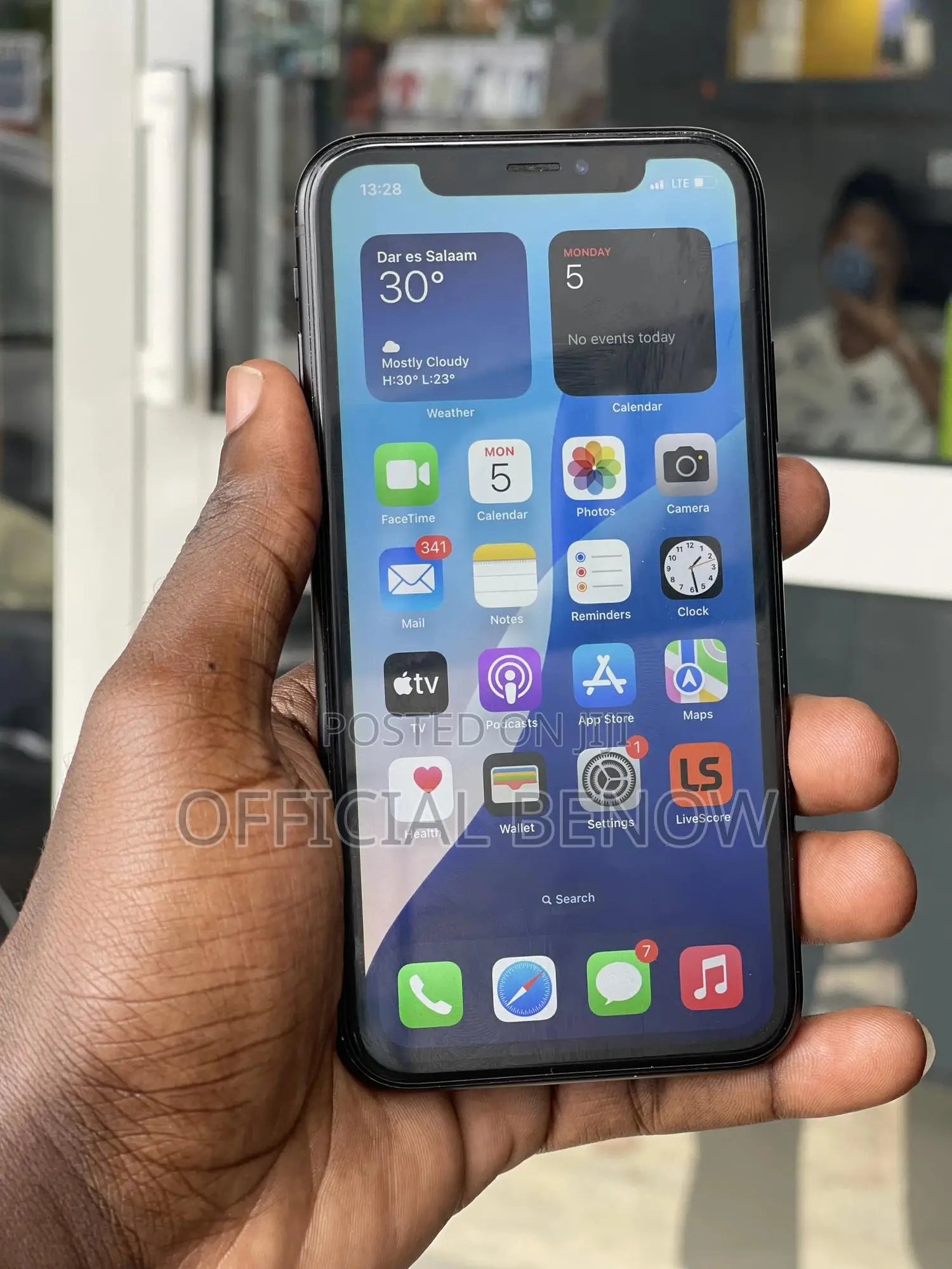 Apple iPhone XR 64 GB Black
