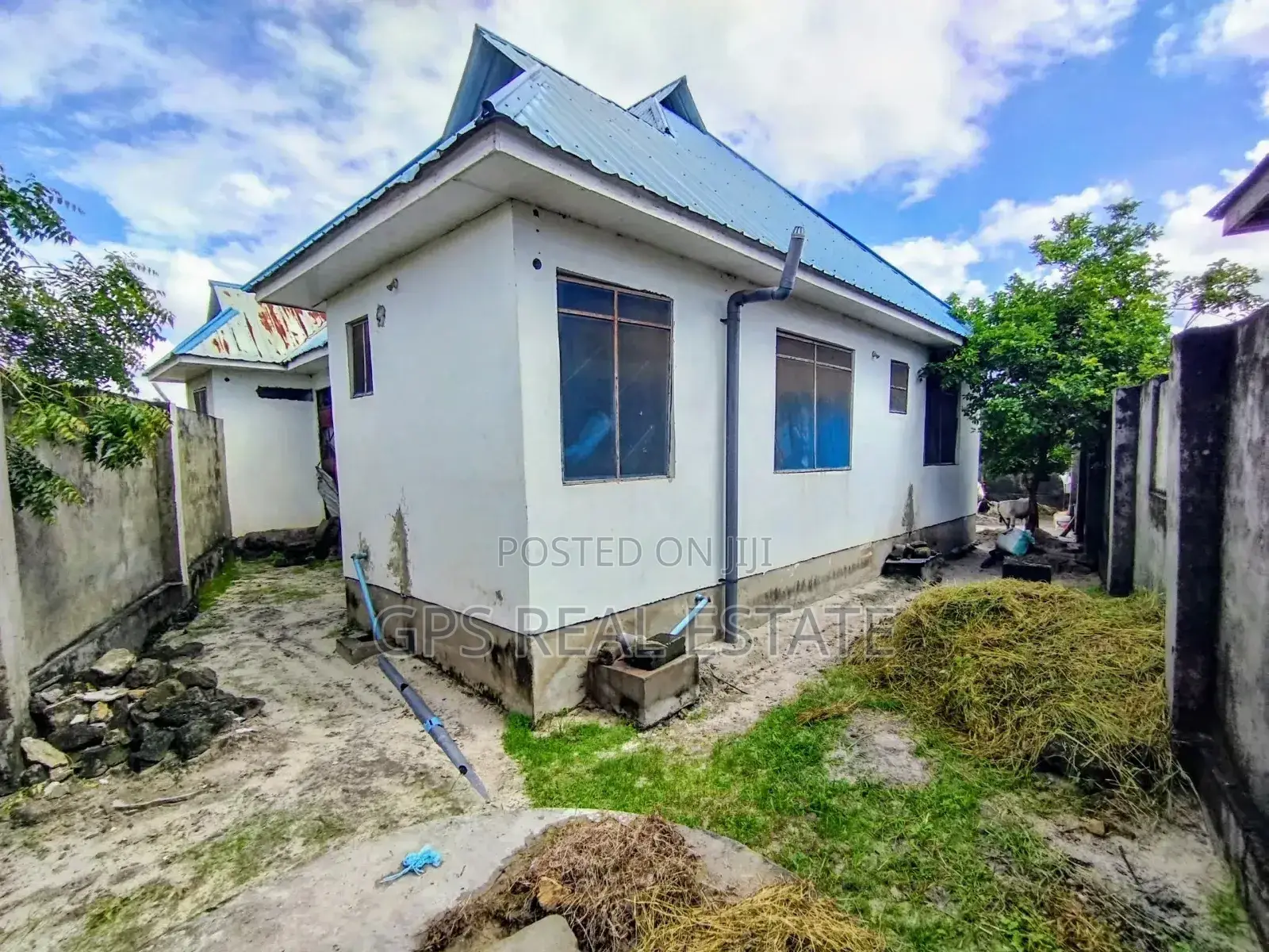 3bdrm House in Kivule Frem 10, Ilala for sale