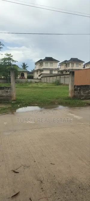 Open Space/Yard for Rent Mikochen A