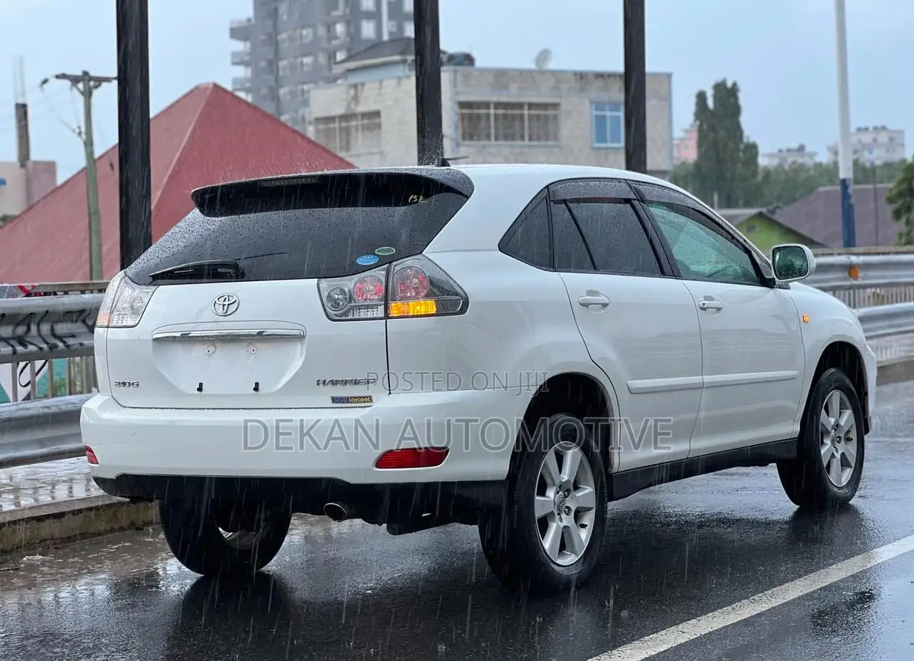 Toyota Harrier 2.4 2008 White