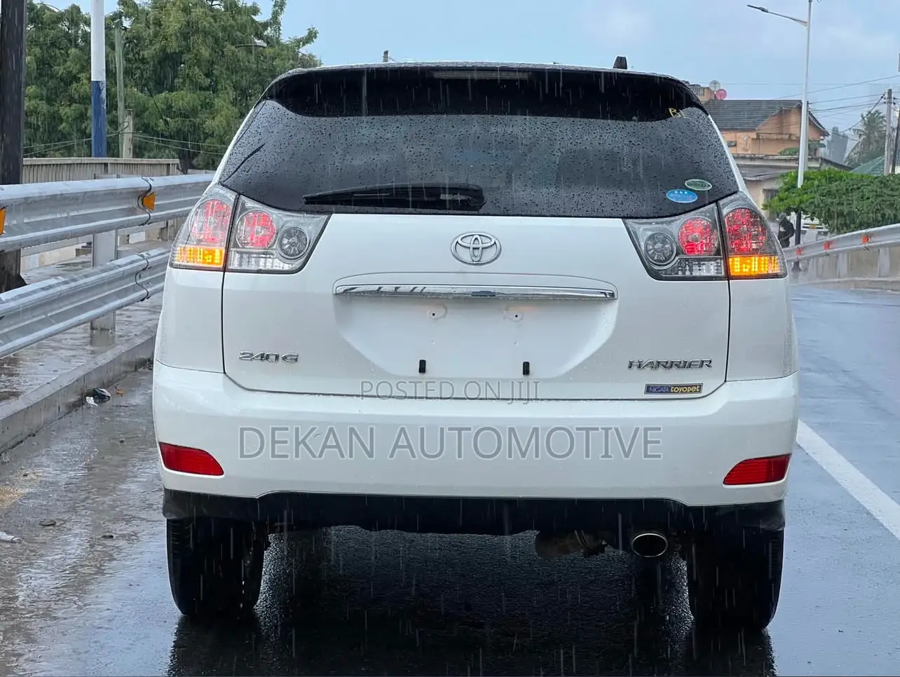 Toyota Harrier 2.4 2008 White