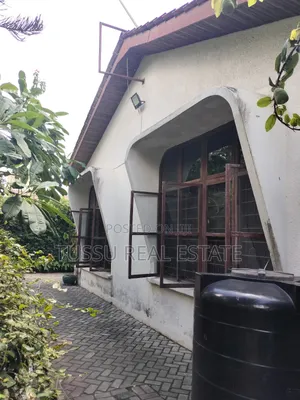 7bdrm House in Kijitonyama for sale