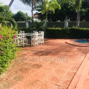 5bdrm House in Msasani Beach for rent