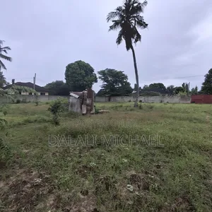 Plot for Sale Bahari Beach!.!