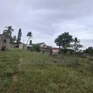 Plot for Sale Bahari Beach!.!