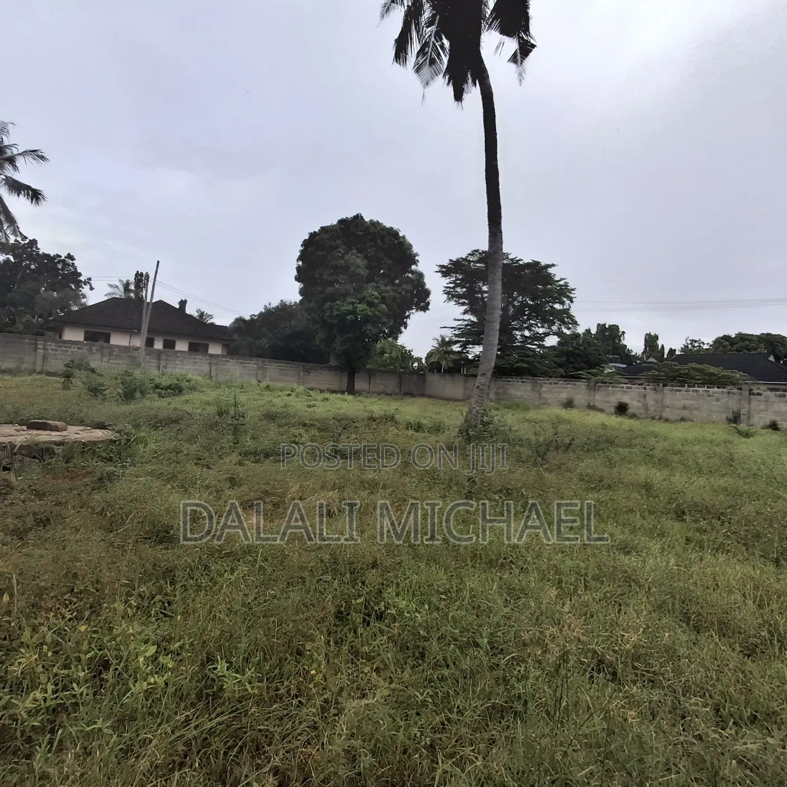 Plot for Sale Bahari Beach!.!