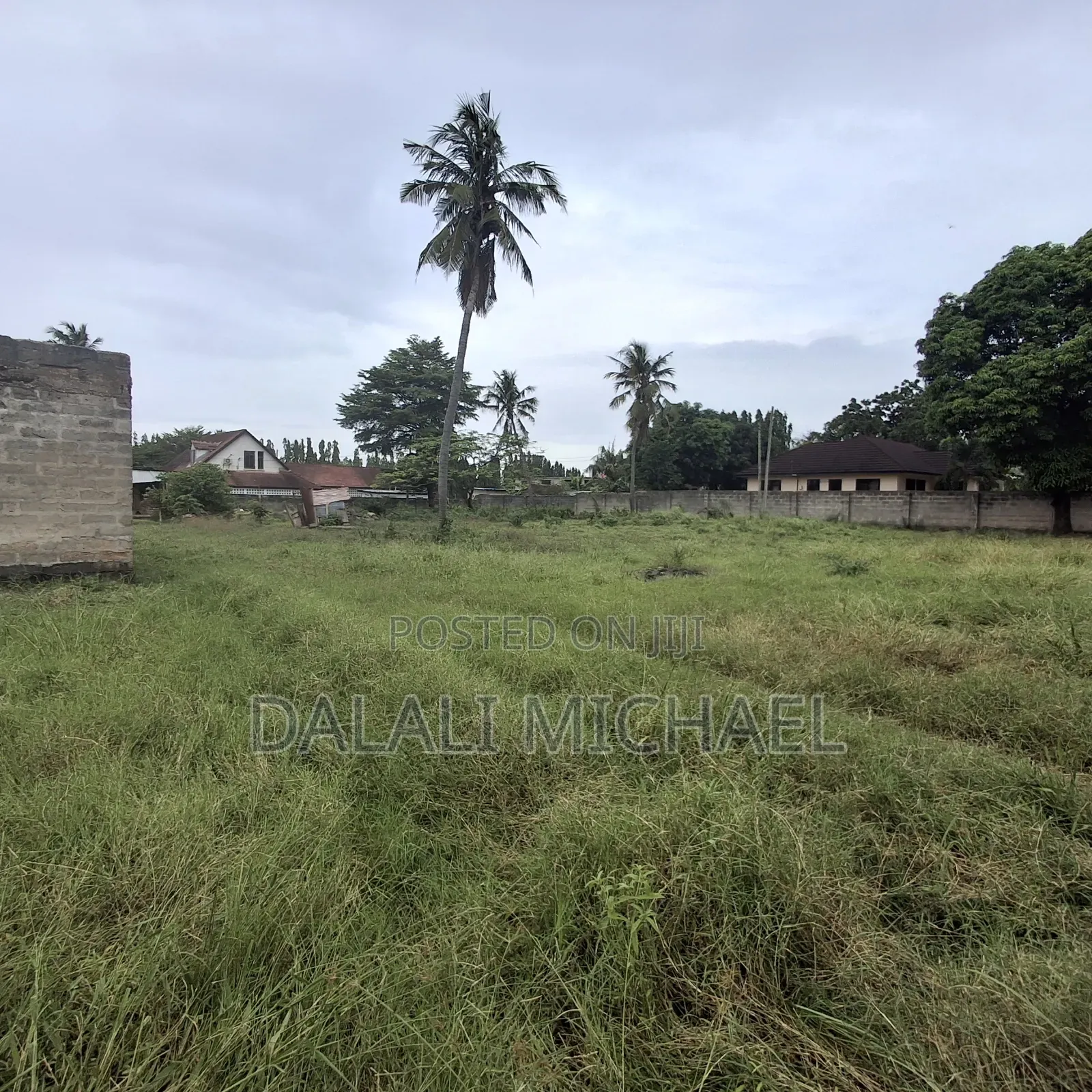Plot for Sale Bahari Beach!.!