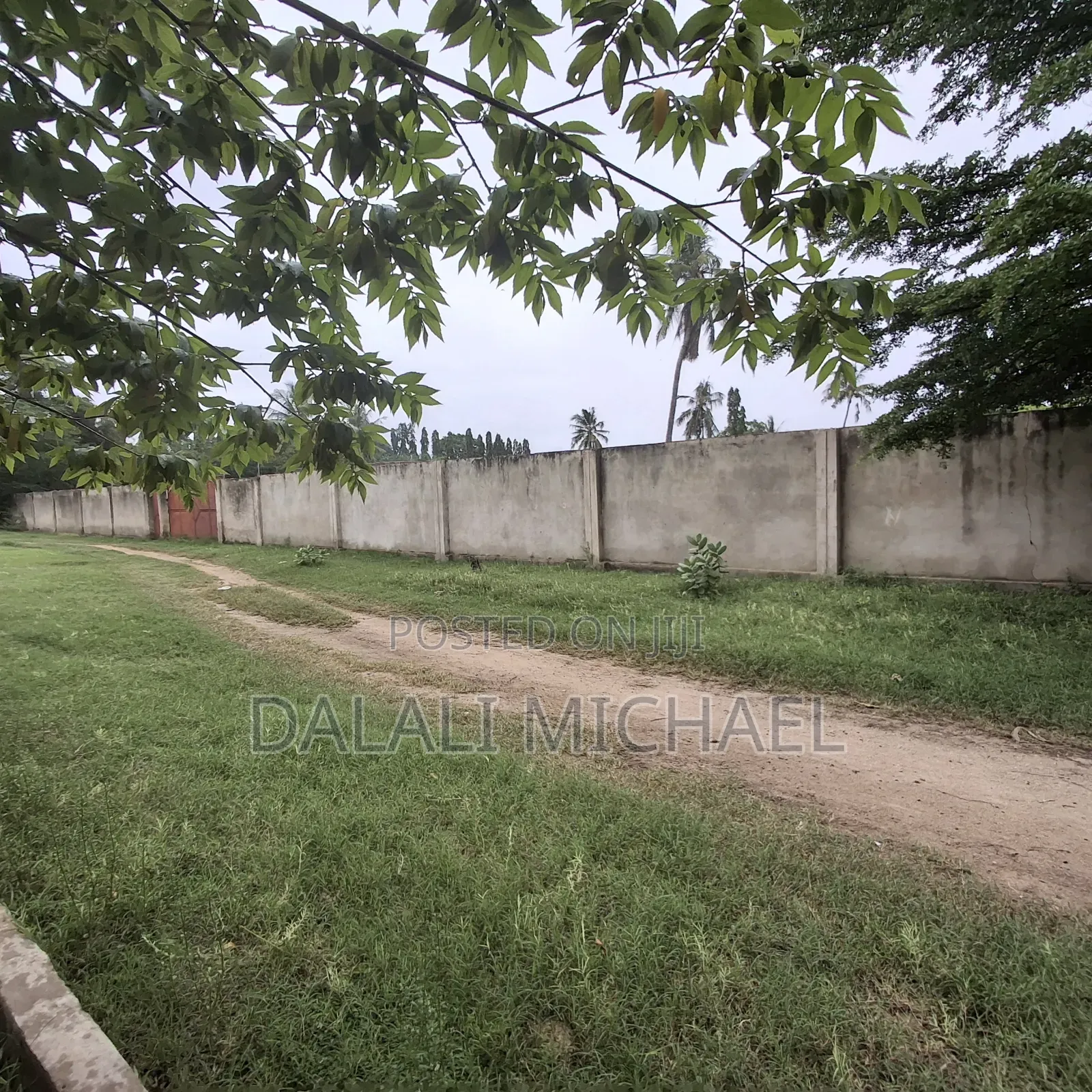 Plot for Sale Bahari Beach!.!