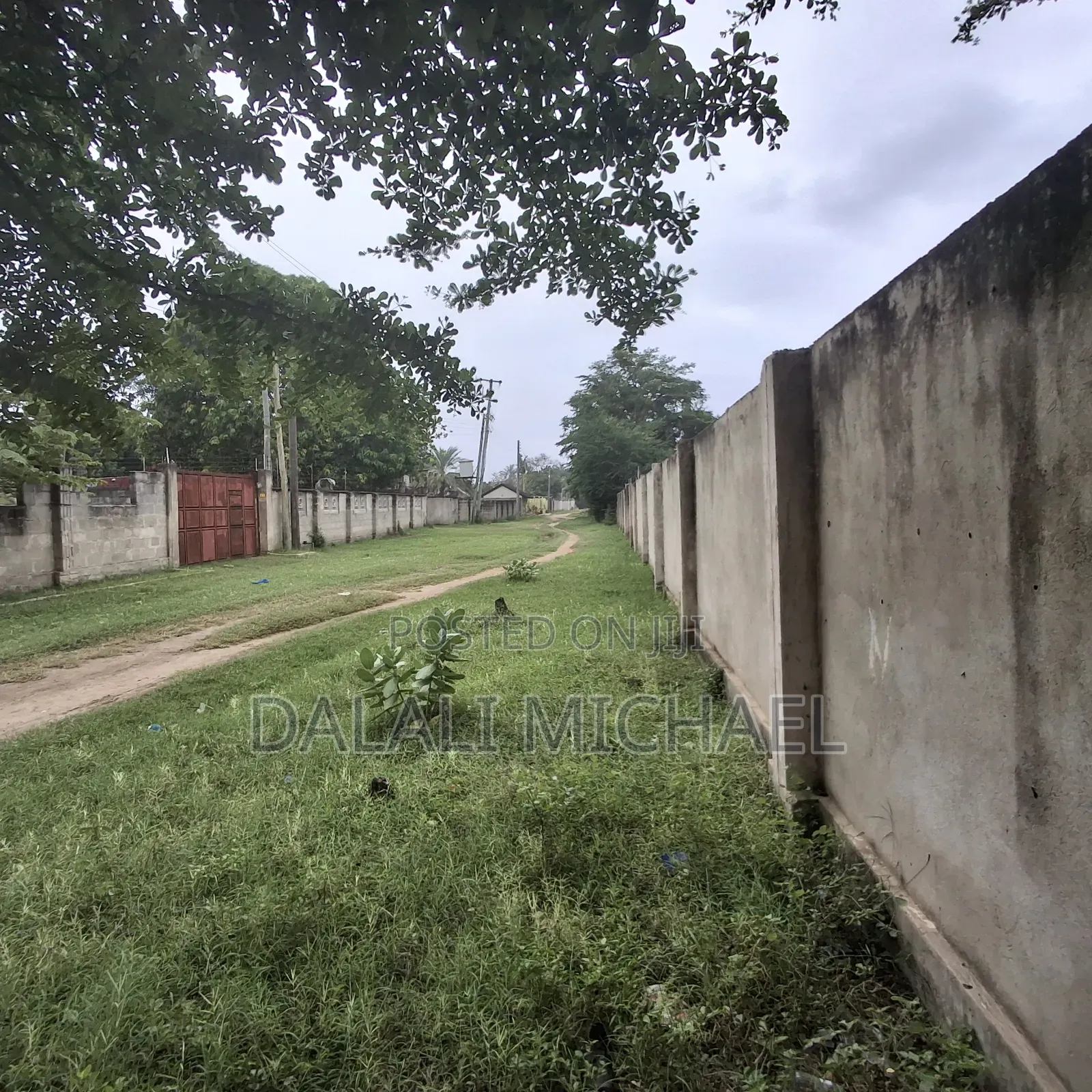 Plot for Sale Bahari Beach!.!