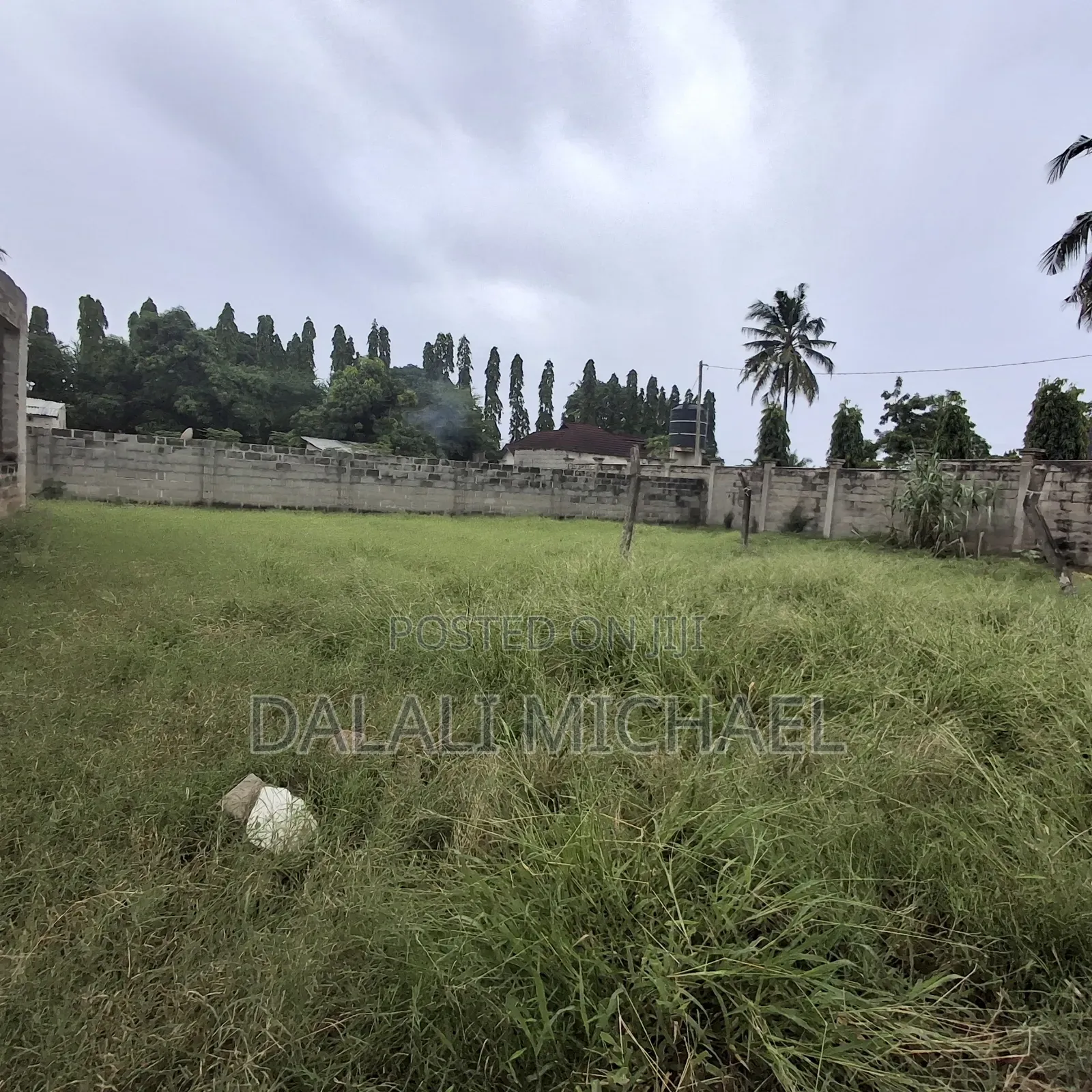 Plot for Sale Bahari Beach!.!