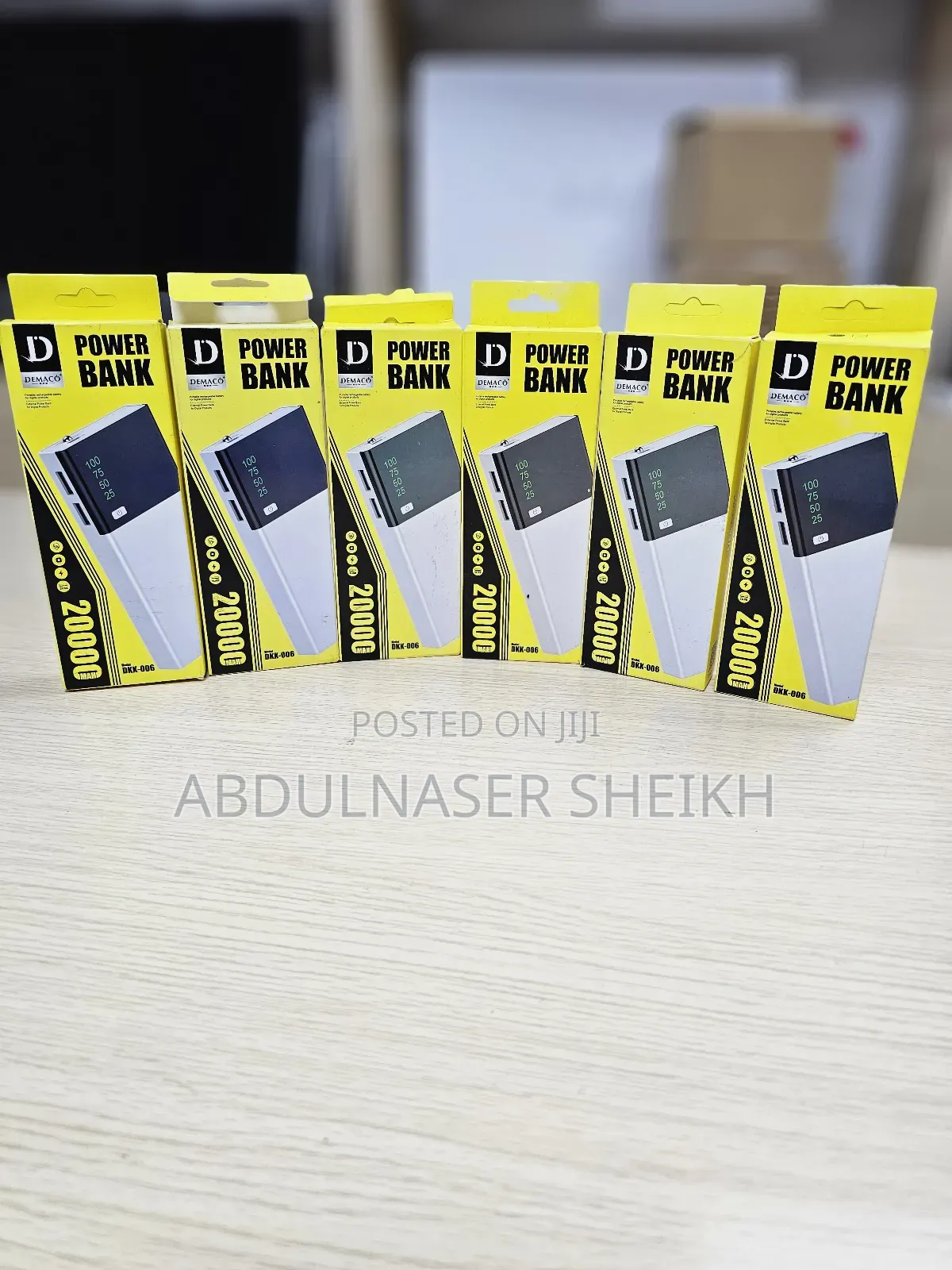 Demaco Power Bank