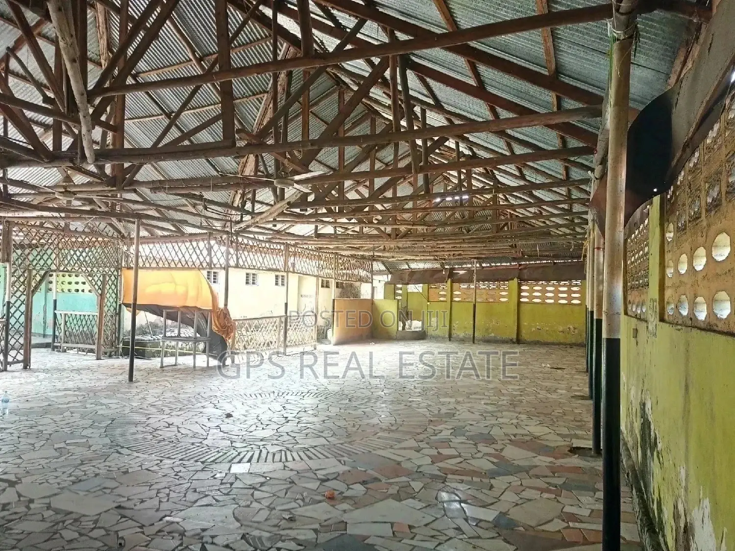 Bar And Ukumbi For Sale