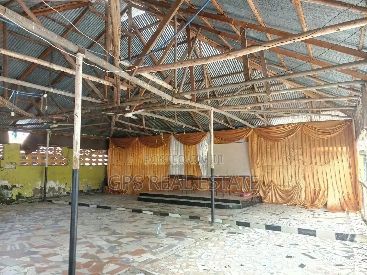 Bar And Ukumbi For Sale