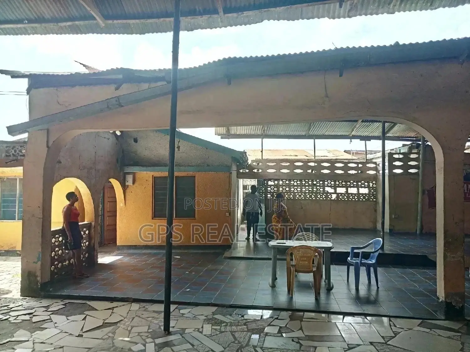 Bar And Ukumbi For Sale