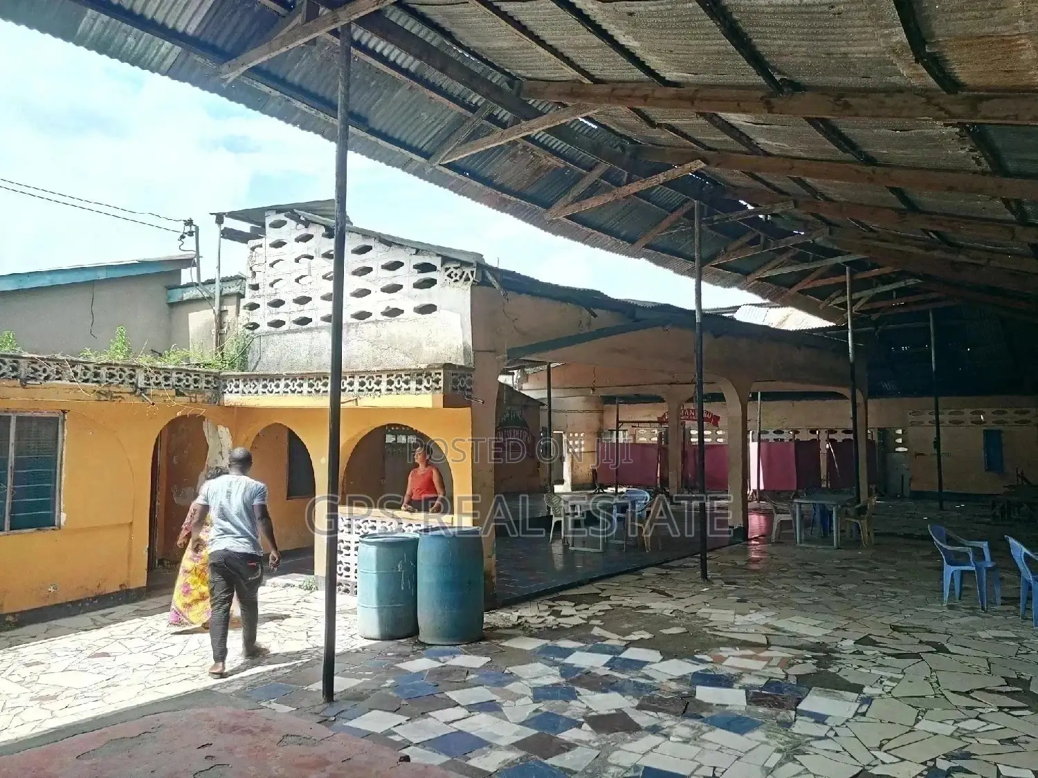 Bar And Ukumbi For Sale