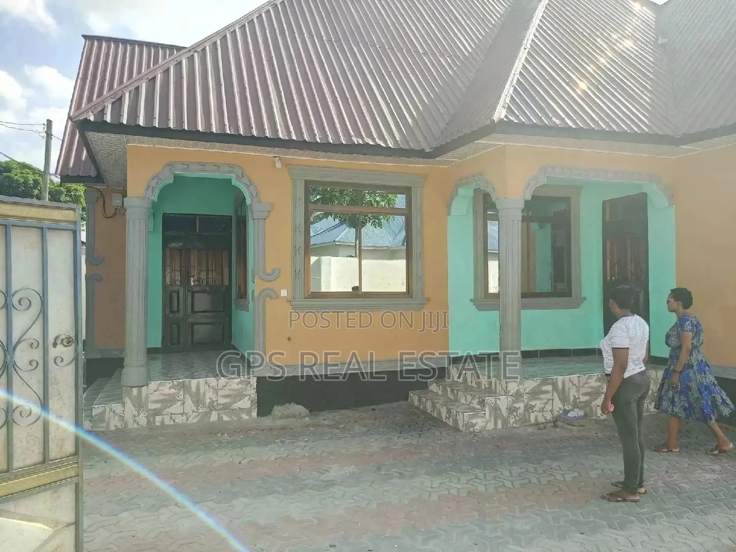 A Good House For Sale