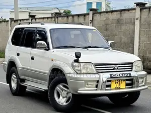 Toyota Land Cruiser Prado 2.7 16V 5dr 2000 White