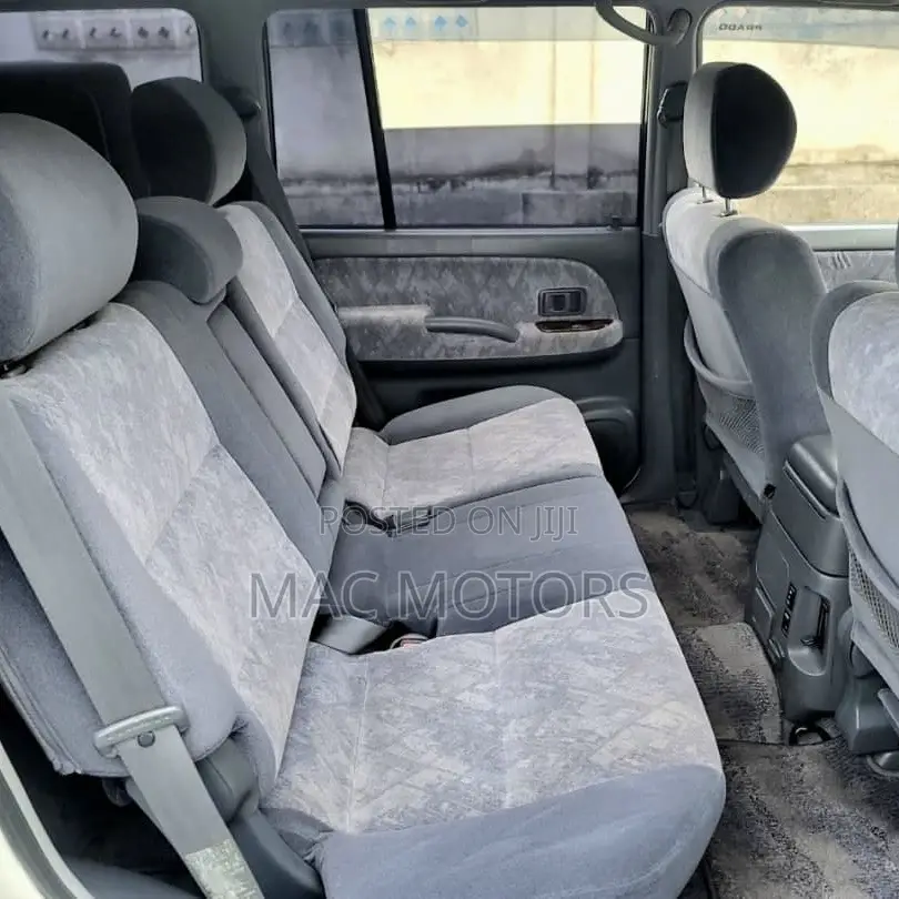 Toyota Land Cruiser Prado 2.7 16V 5dr 2000 White