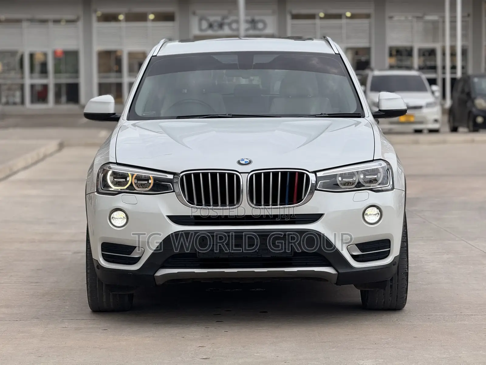 BMW X3 sDrive28i 4dr SUV (2.0L 4cyl Turbo 8A) 2015 White