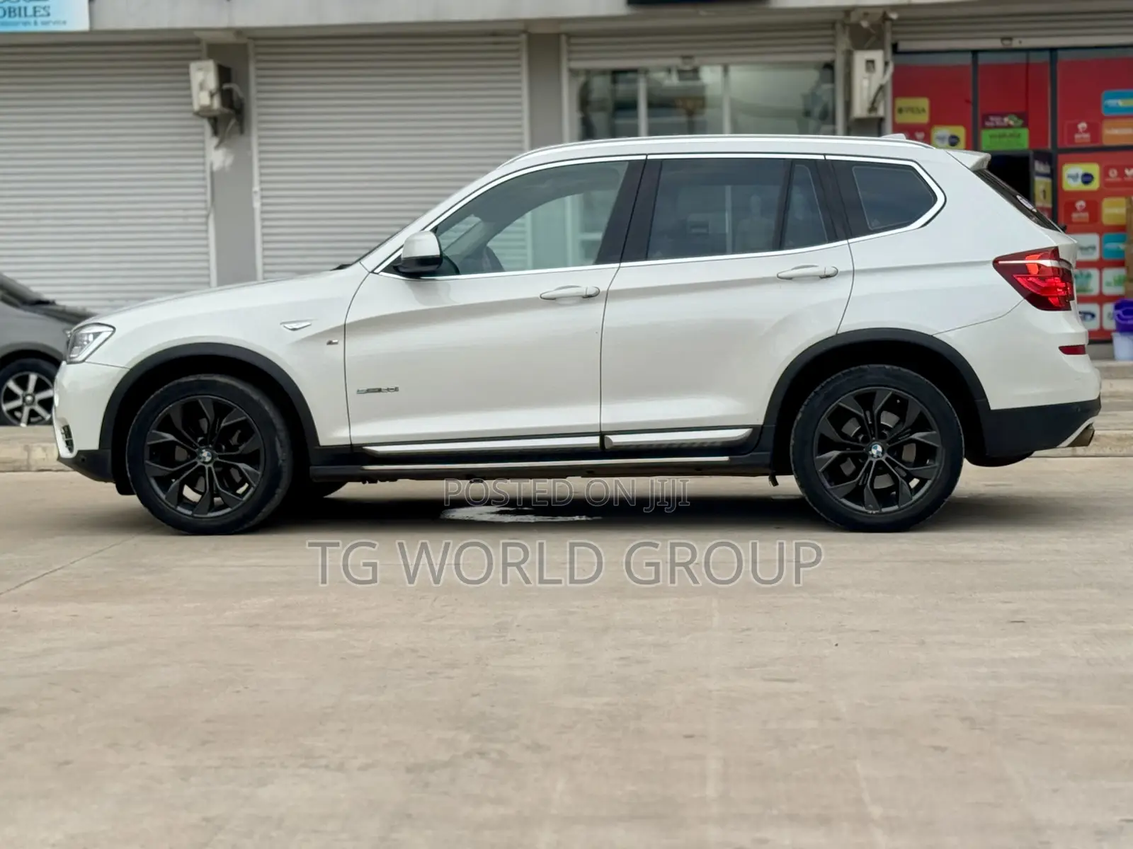 BMW X3 sDrive28i 4dr SUV (2.0L 4cyl Turbo 8A) 2015 White