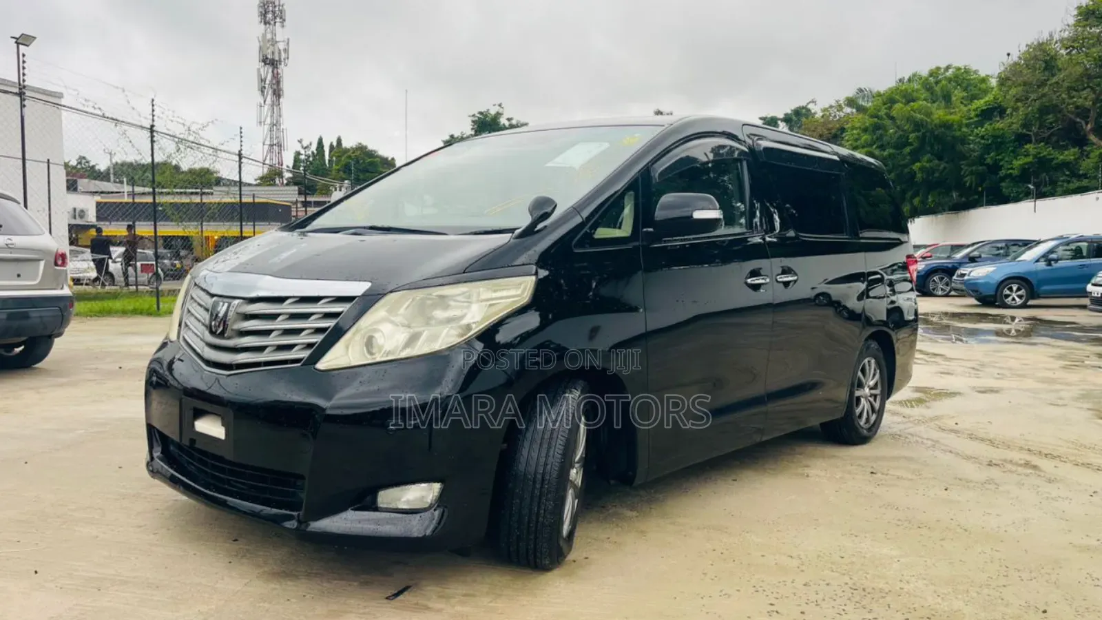 Toyota Alphard 2011 Black