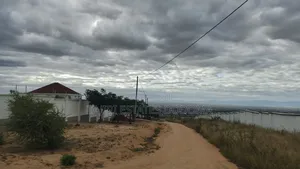 Uwanja Unauzwa Dodoma Hapa Maeneo Ya Kipepeo Apartment