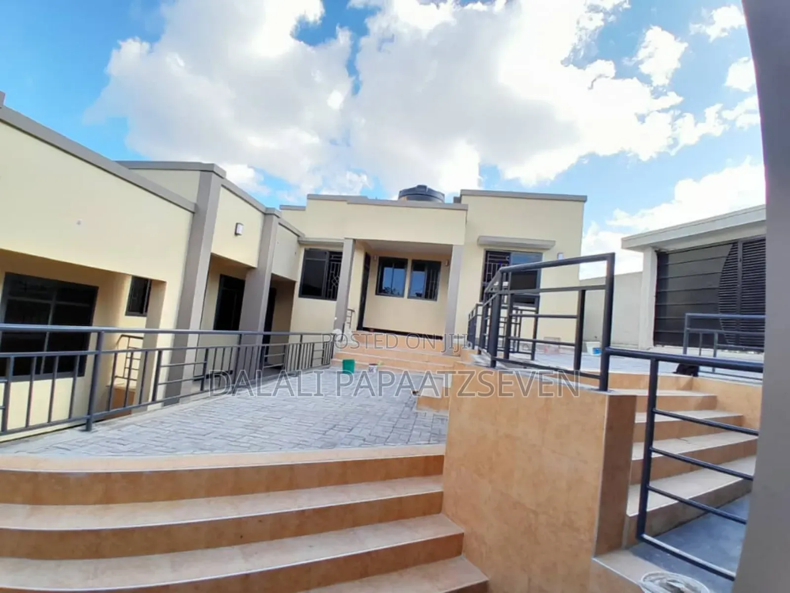1bdrm Apartment in Dalalipapaatzseven, Kimara for rent