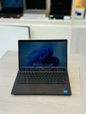 Laptop Dell Latitude 7320 16GB Intel Core I5 SSD 256GB