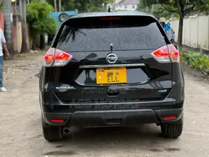 Nissan X-Trail 2013 Black