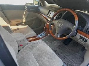 Toyota Premio 1.8 AWD 2006 Silver
