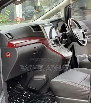 Toyota Vellfire 2008 Purple