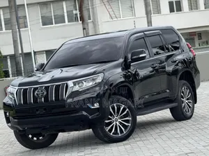 Toyota Land Cruiser Prado 2.7 2019 Black