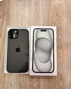 New Apple iPhone 15 128 GB Black
