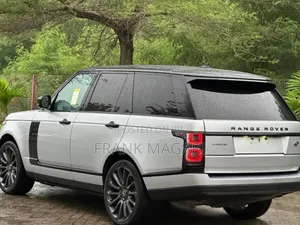 Land Rover Range Rover Vogue 2015 Silver