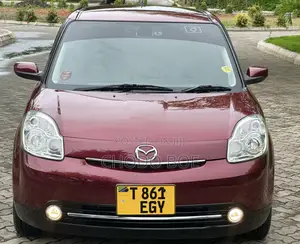 Mazda Verisa 2011 Burgundy