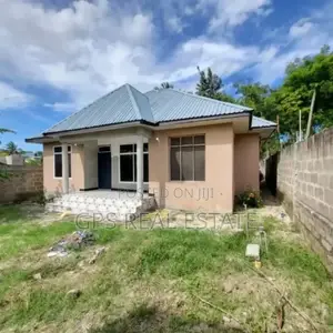 4bdrm House in Mbezi Kwa Msuguli, Kinondoni for sale