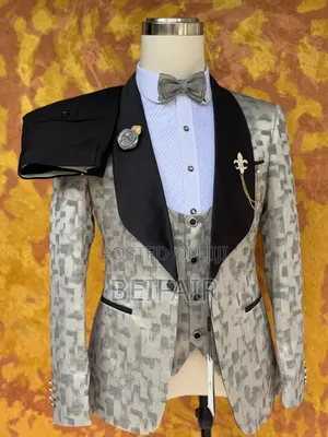 Glamorous Suit Style