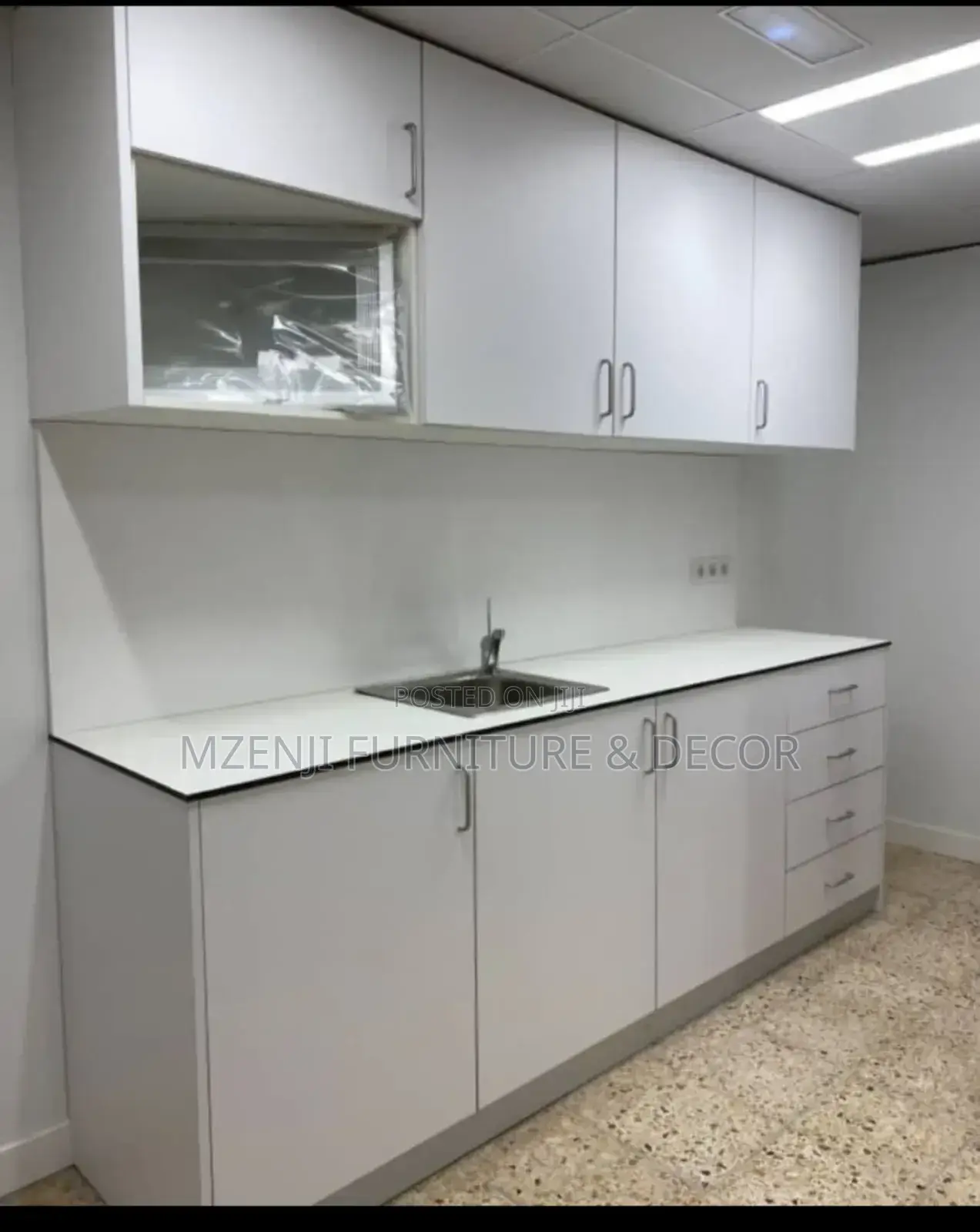 Kitchen Cabinets Set White Clour