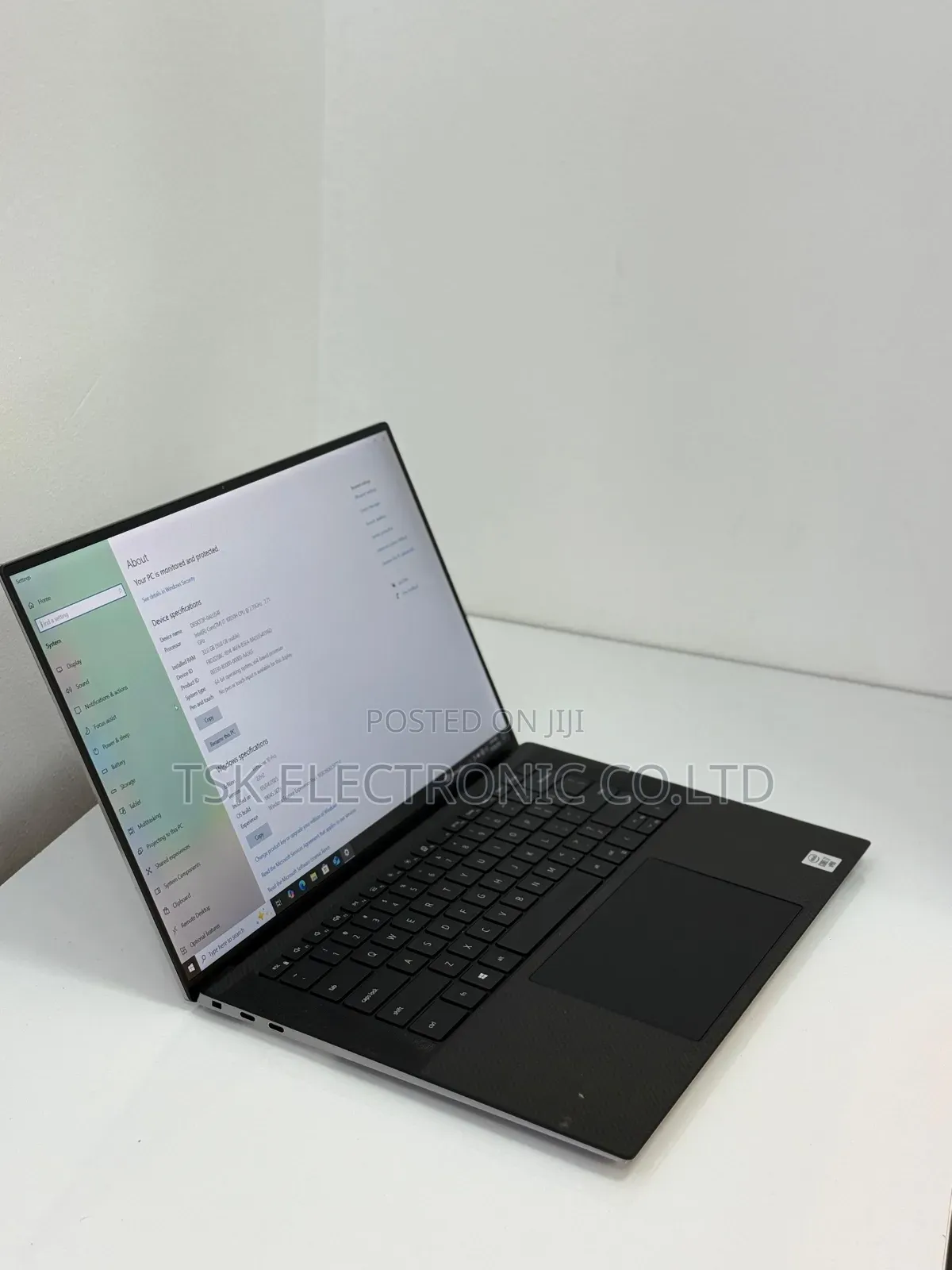 New Laptop Dell Precision 5550 32GB Intel Core I7 SSD 512GB